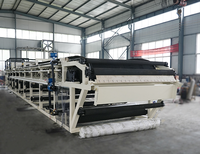 橡胶过滤带,橡胶带式真空过滤机高效运行的 “心脏” 部件