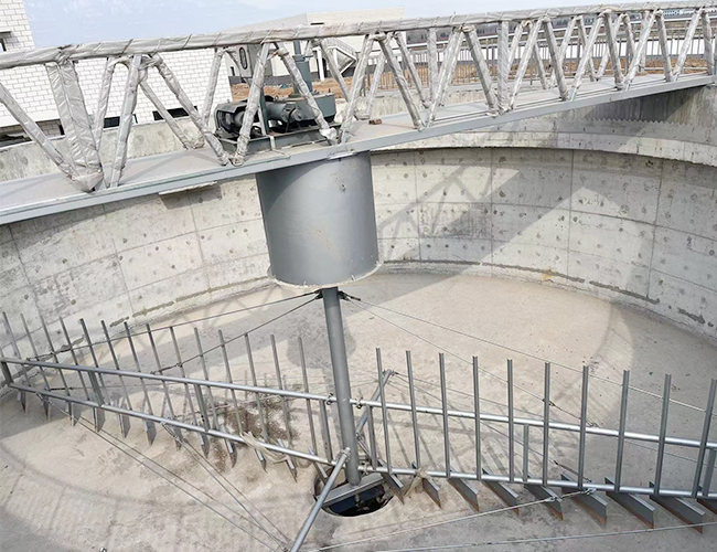 博宇环保 —— 中心传动刮泥机专业制造厂家